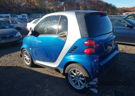 2008 Smart Fortwo Passion/Pure z USA, uszkodzony, nr VIN WMEEJ31X58K195448